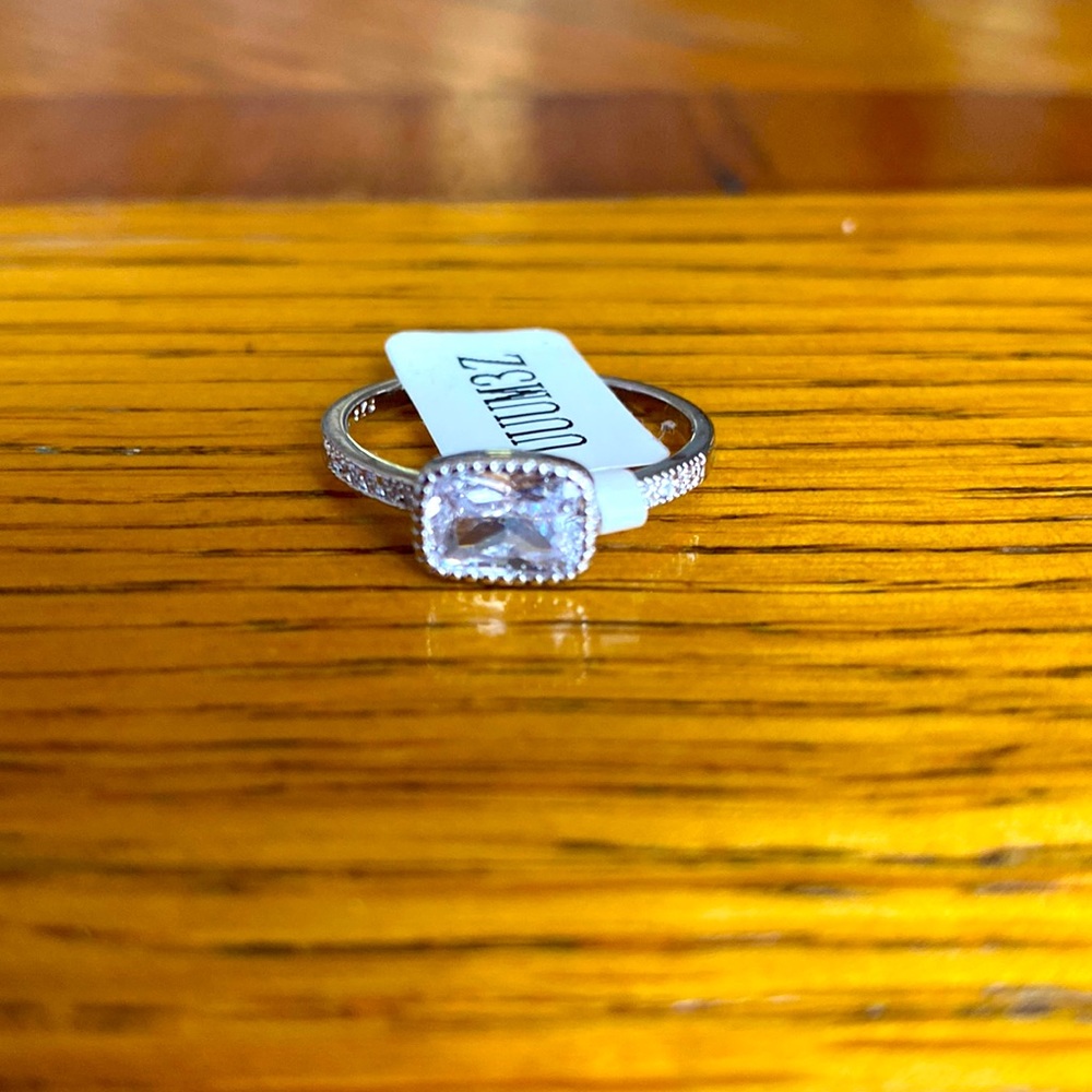 Charmed Aroma ring size 8